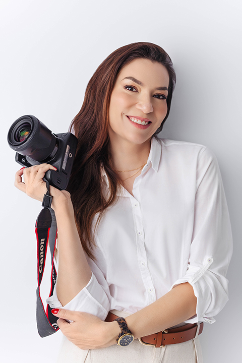 Flávia Pires profile picture